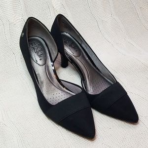 Extreme Comfort Black Heels